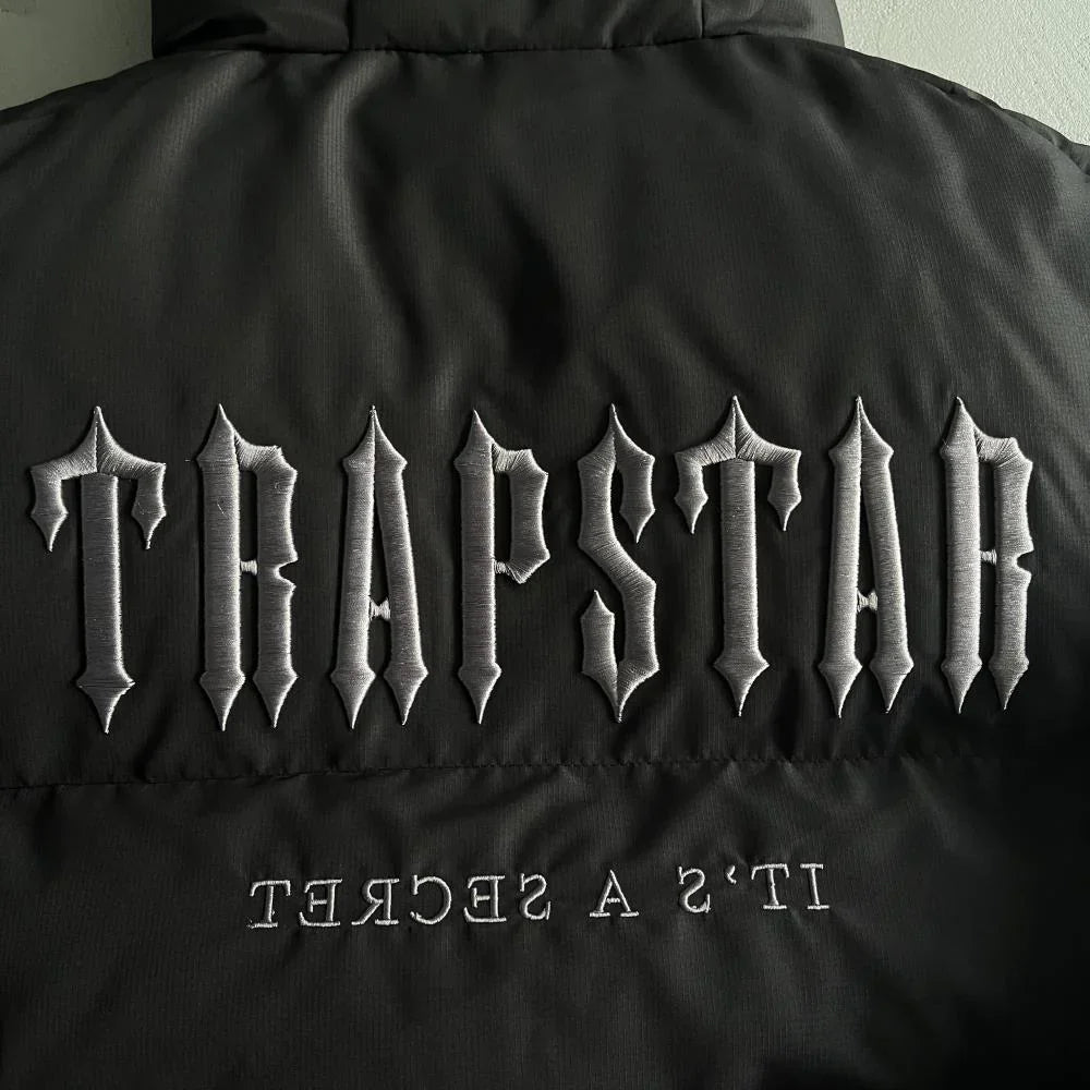 Trapstar Decoded 2025 Hooded Puffer - Blackout Edition Ironleague