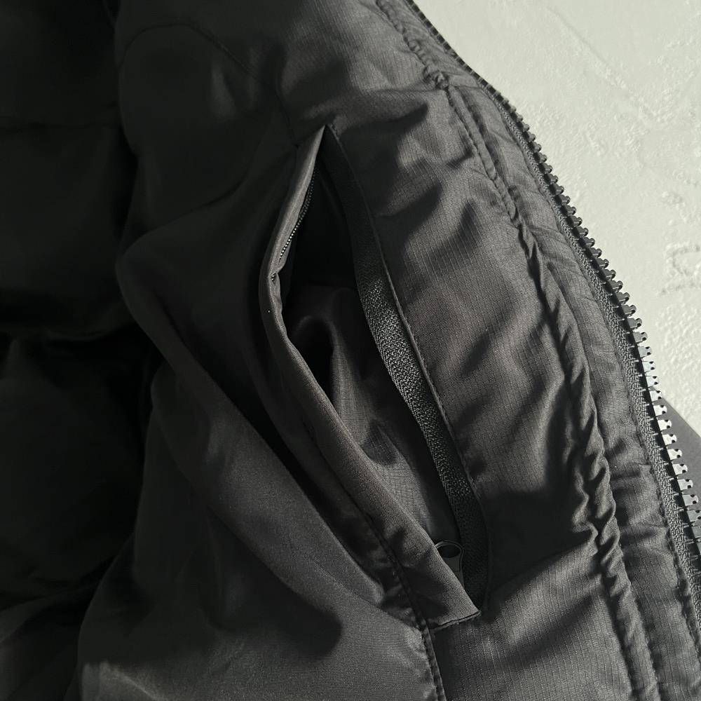 Trapstar Decoded 2025 Hooded Puffer - Blackout Edition Ironleague