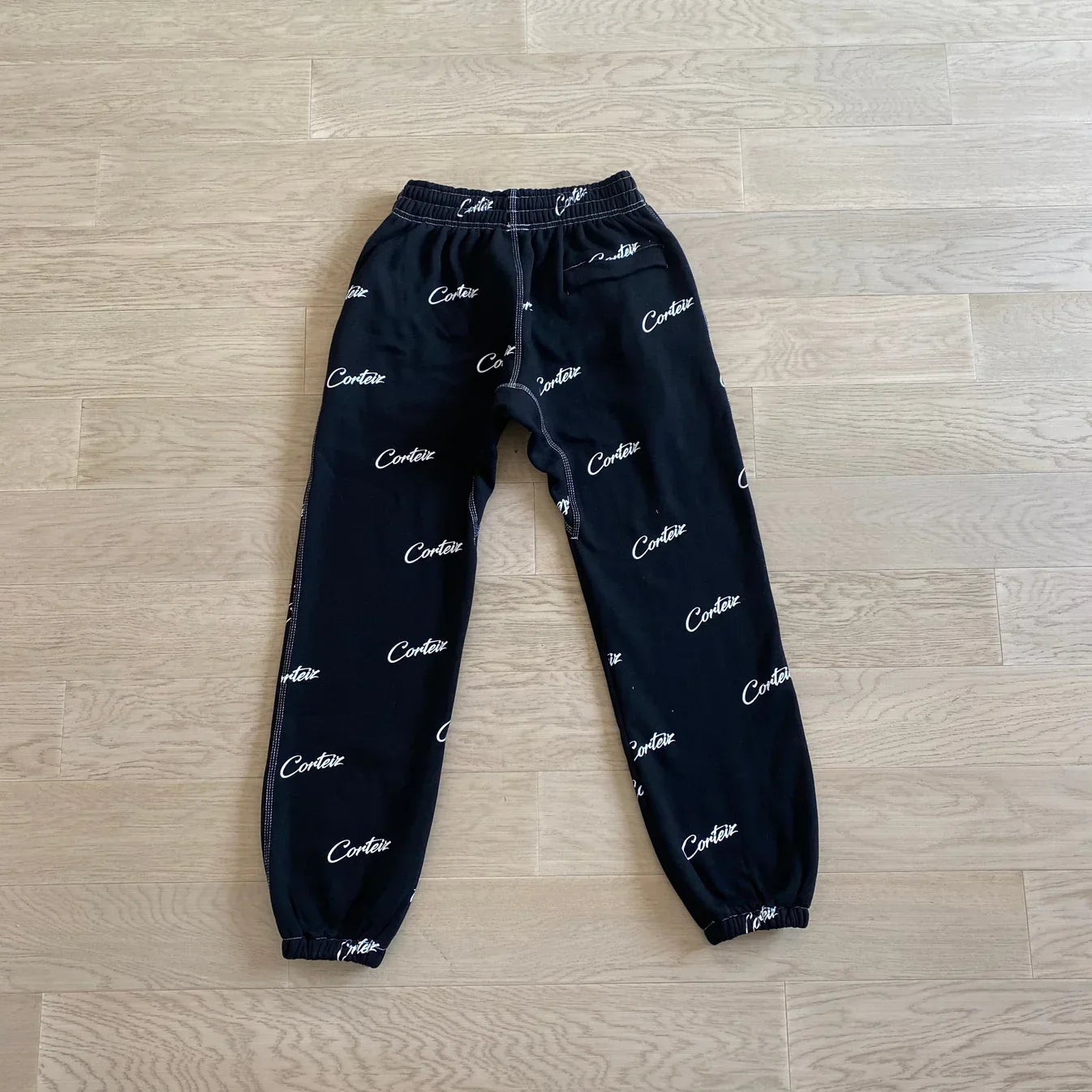 Corteiz All Over Print Joggers - Black/White Ironleague