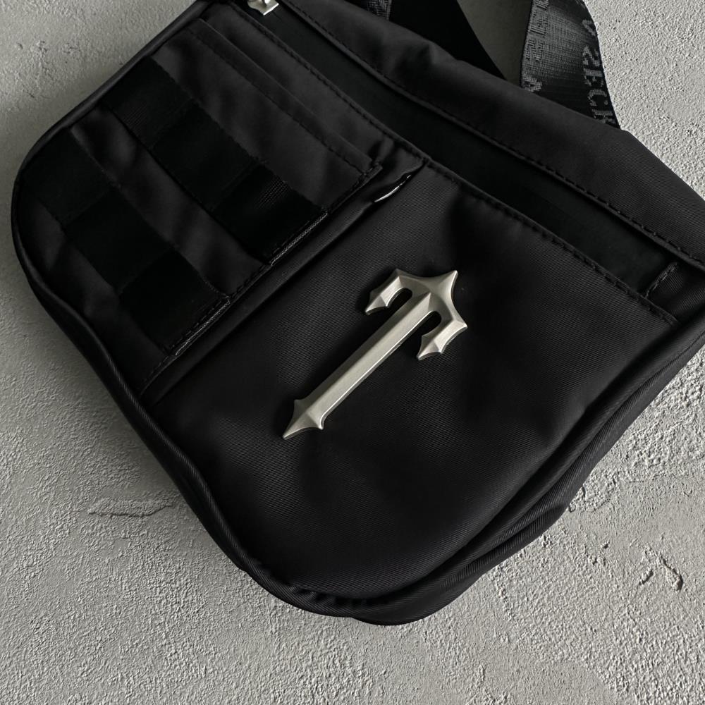 Trapstar Excursion T Bag - Black Ironleague
