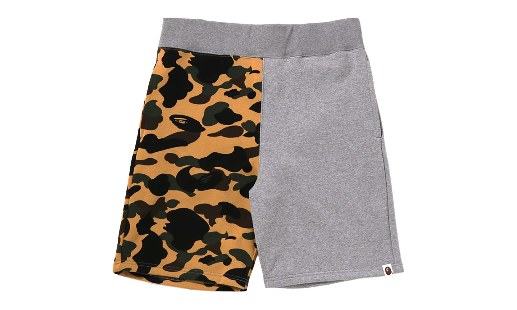 BAPE 1st Camo Back Shark Sweatshorts Grey 1I20 153 004 GREY