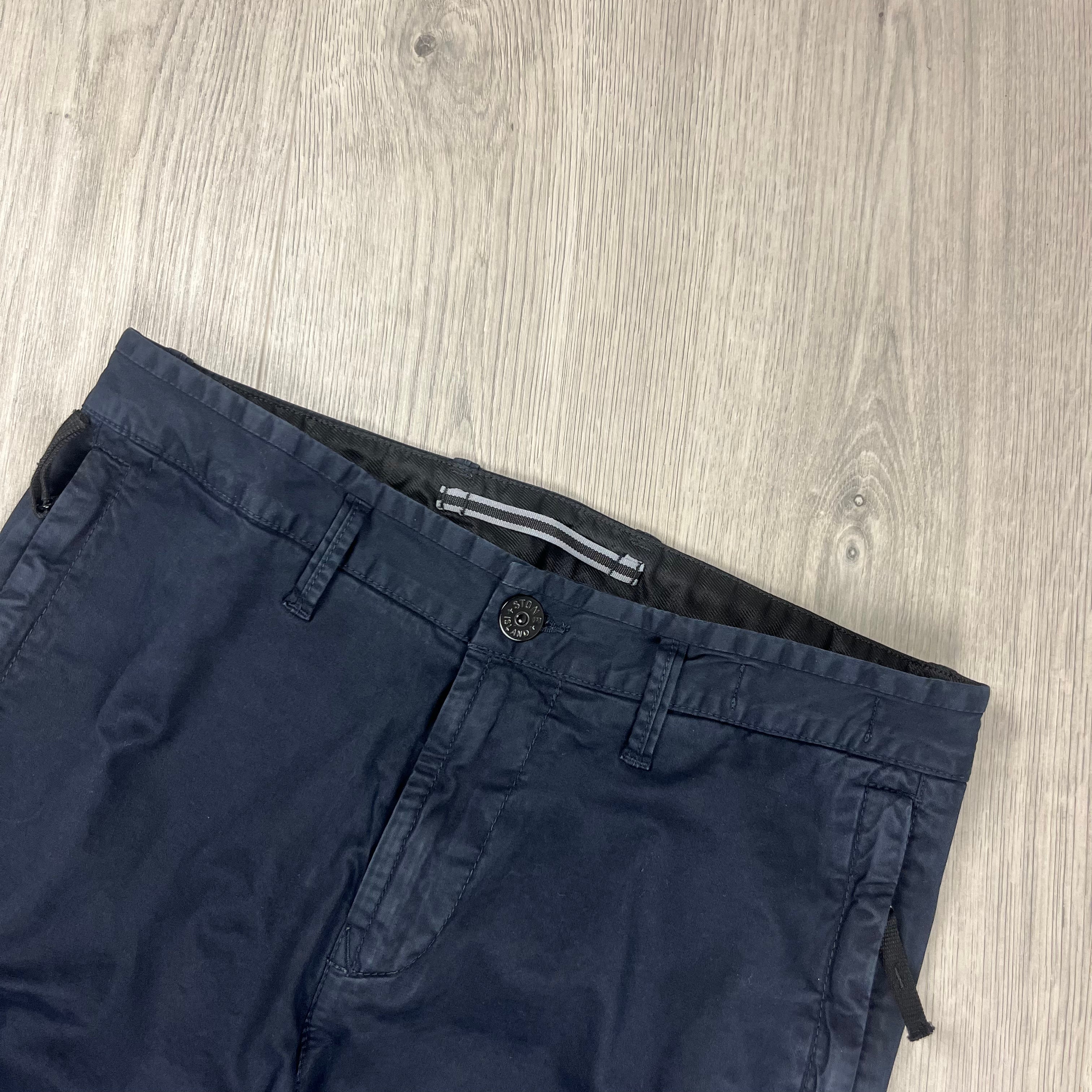 Stone Island Cargo Trousers - Navy Ironleague