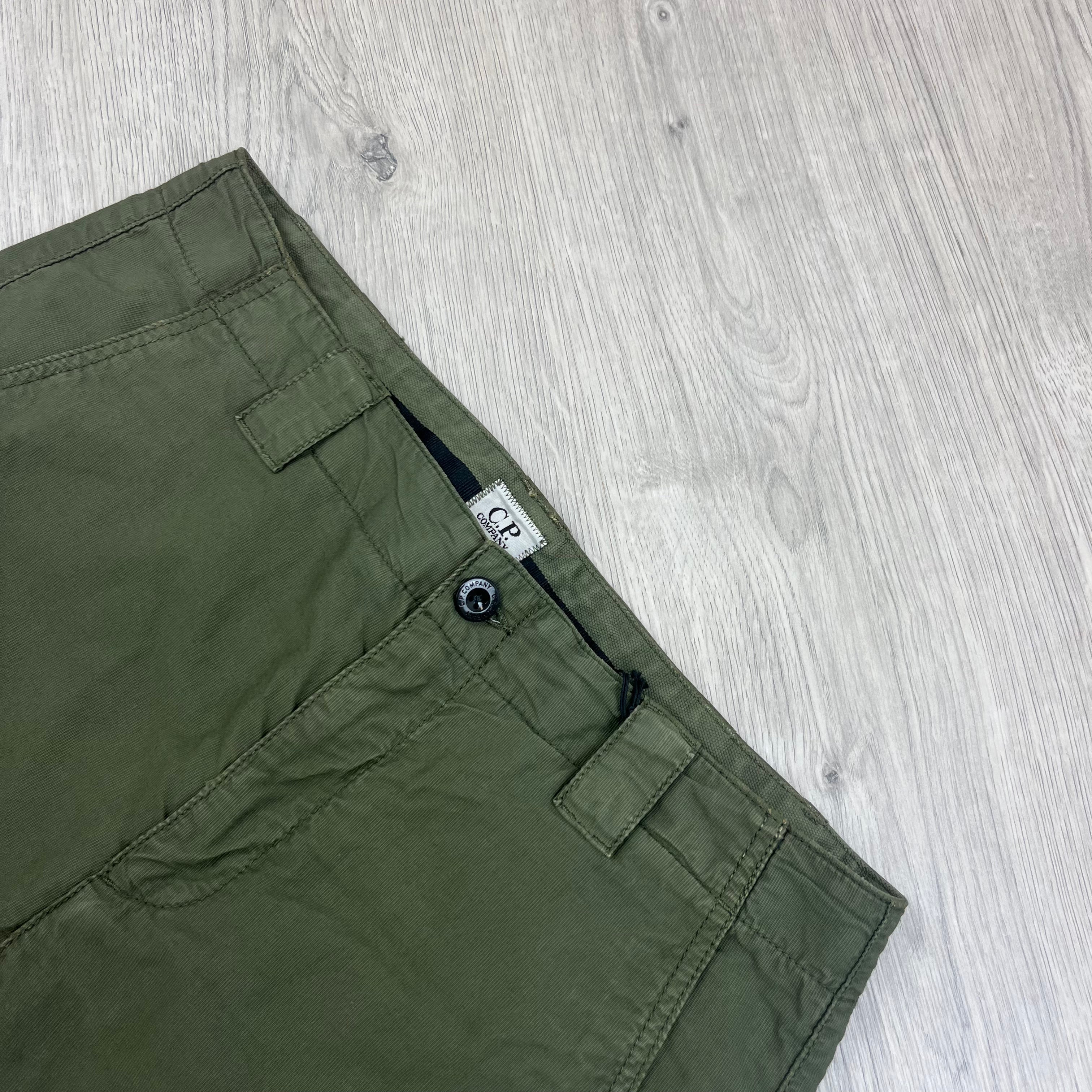 CP Company Cargo Shorts - Bronze Green Ironleague