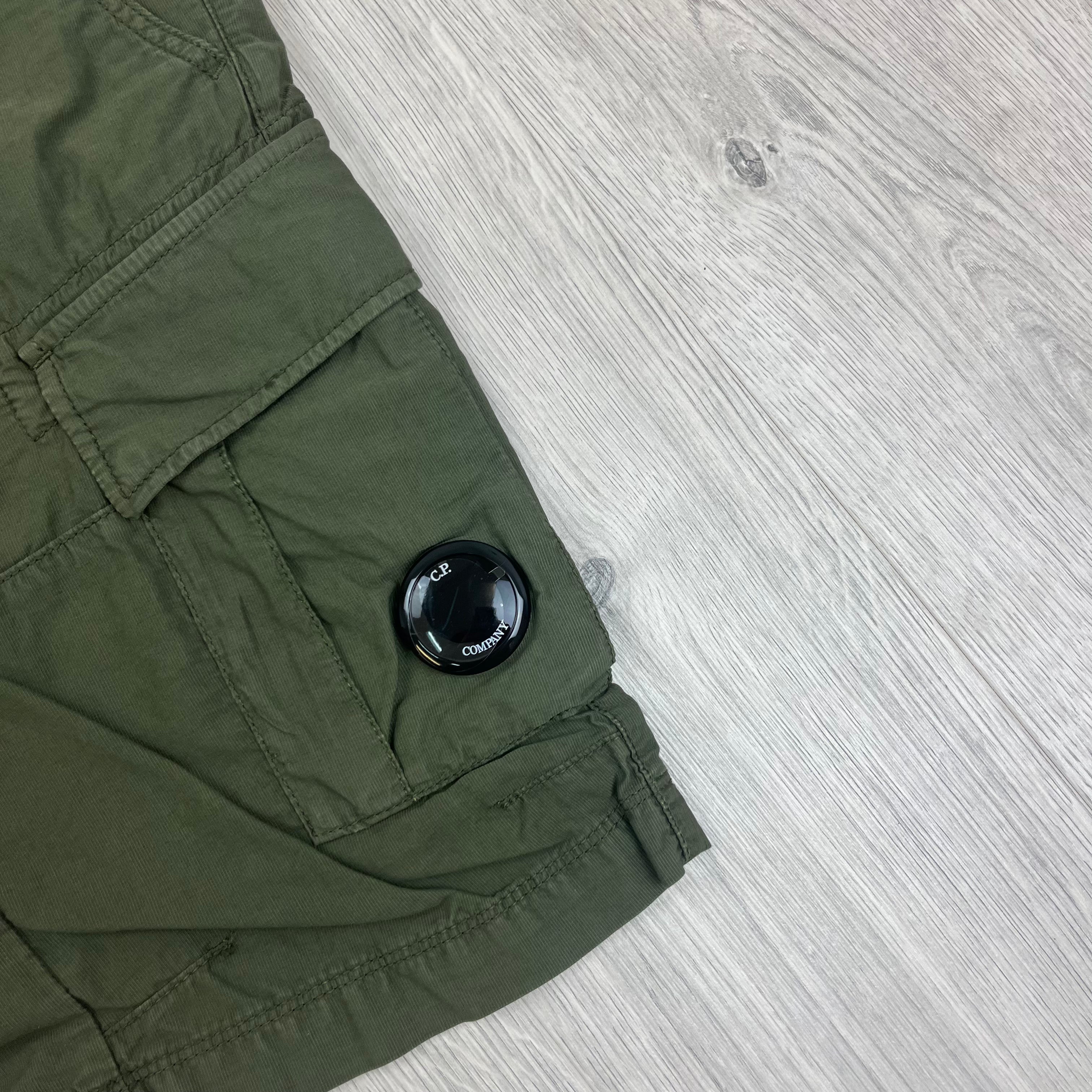 CP Company Cargo Shorts - Bronze Green Ironleague