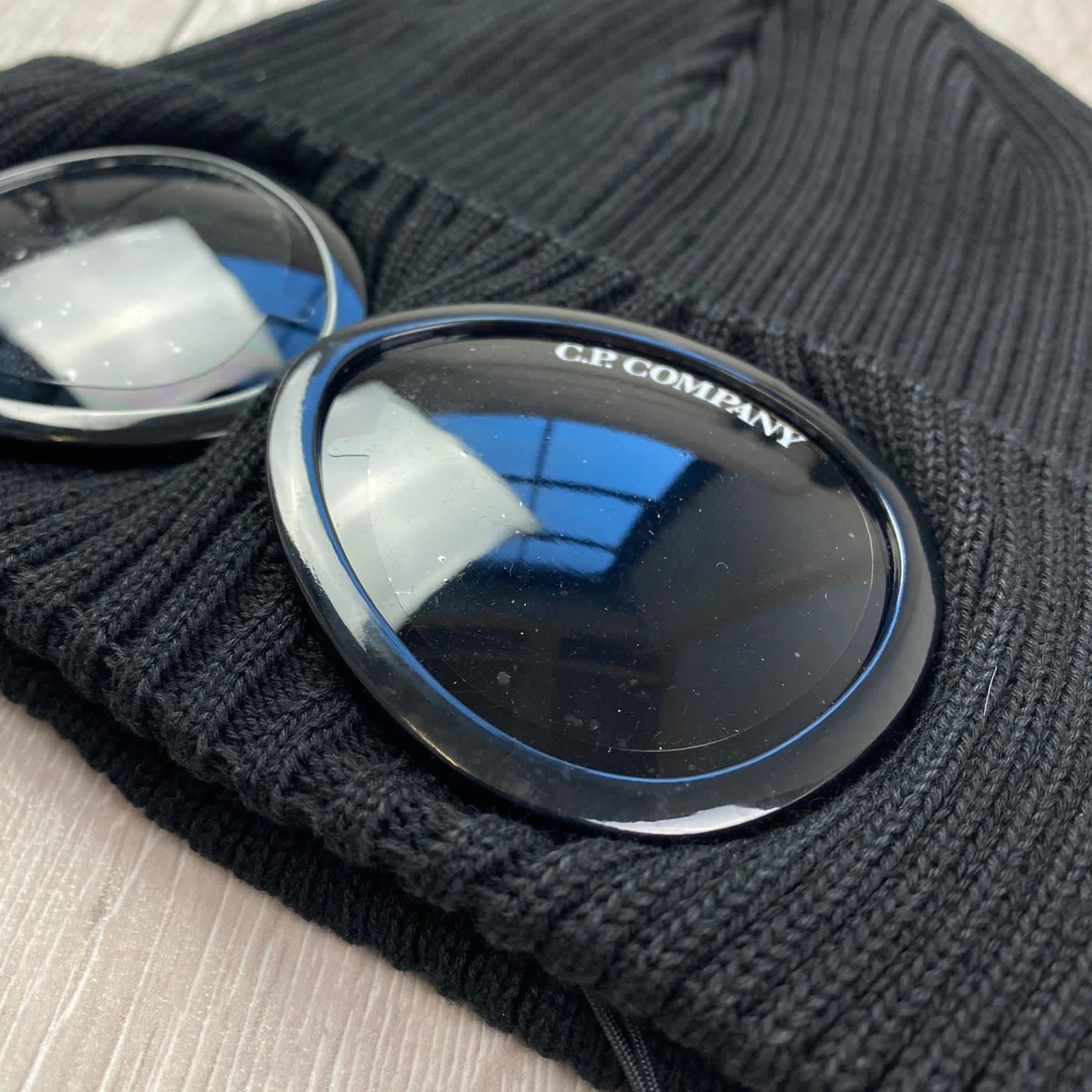 CP Company Goggle Beanie - Black Ironleague