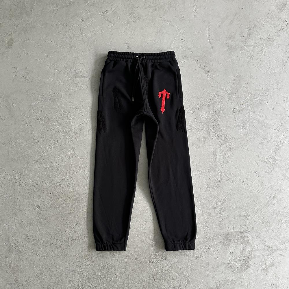 Trapstar Irongate Arch Chenille - Black/Red Ironleague