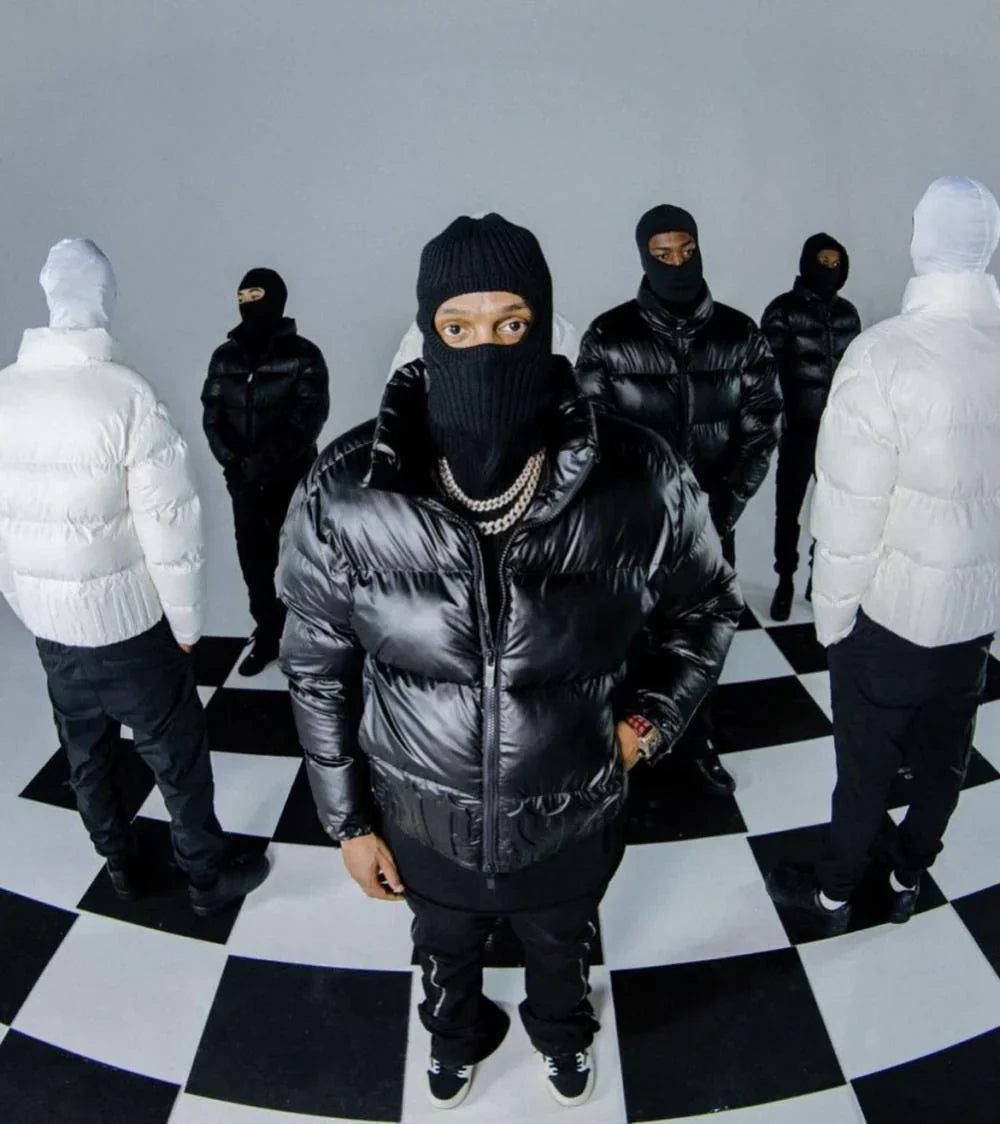 Trapstar Irongate Embossed Puffer Jacket - Black/White Ironleague