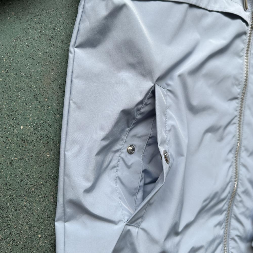 Trapstar Irongate Windbreaker - Light Blue Ironleague