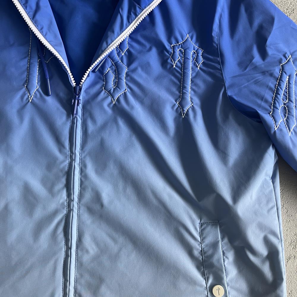 Trapstar Outline Arch Windbreaker - Sky Blue Ironleague