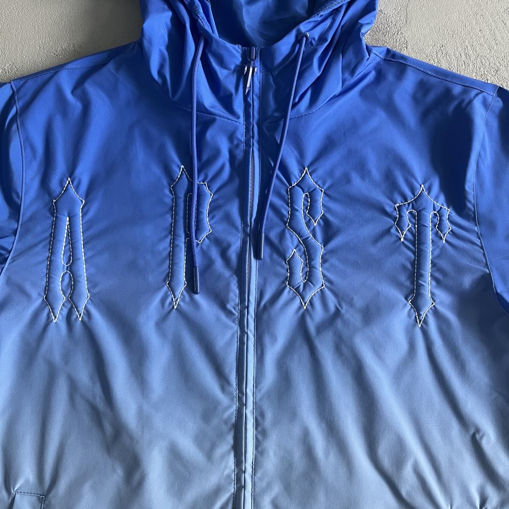 Trapstar Outline Arch Windbreaker - Sky Blue Ironleague