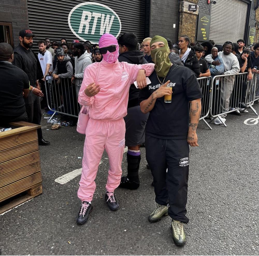 Corteiz Shuku Set - Pink Ironleague