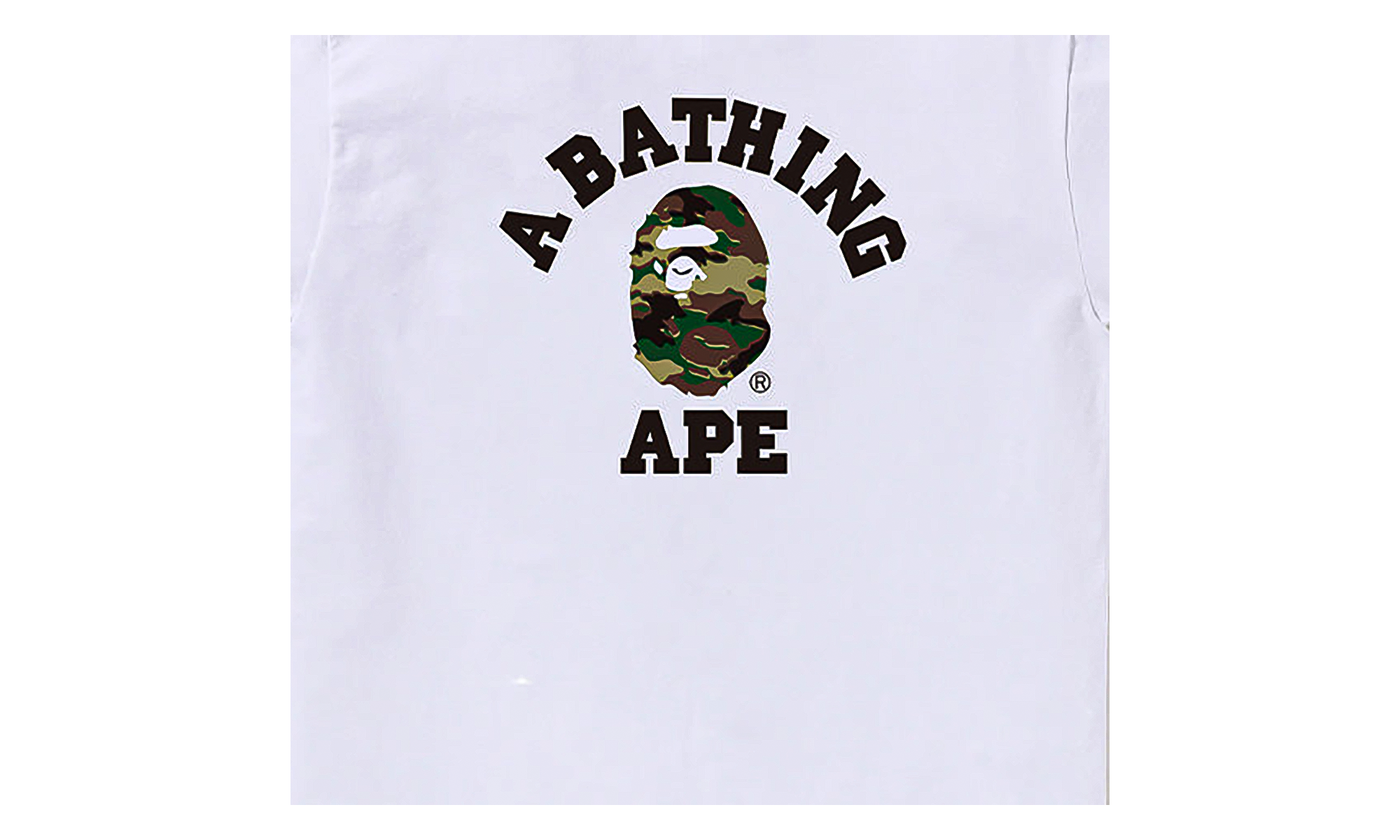 BAPE Glitch Woodland Camo College Tee White / Green Camo 0ZXTEM031101Q WHM