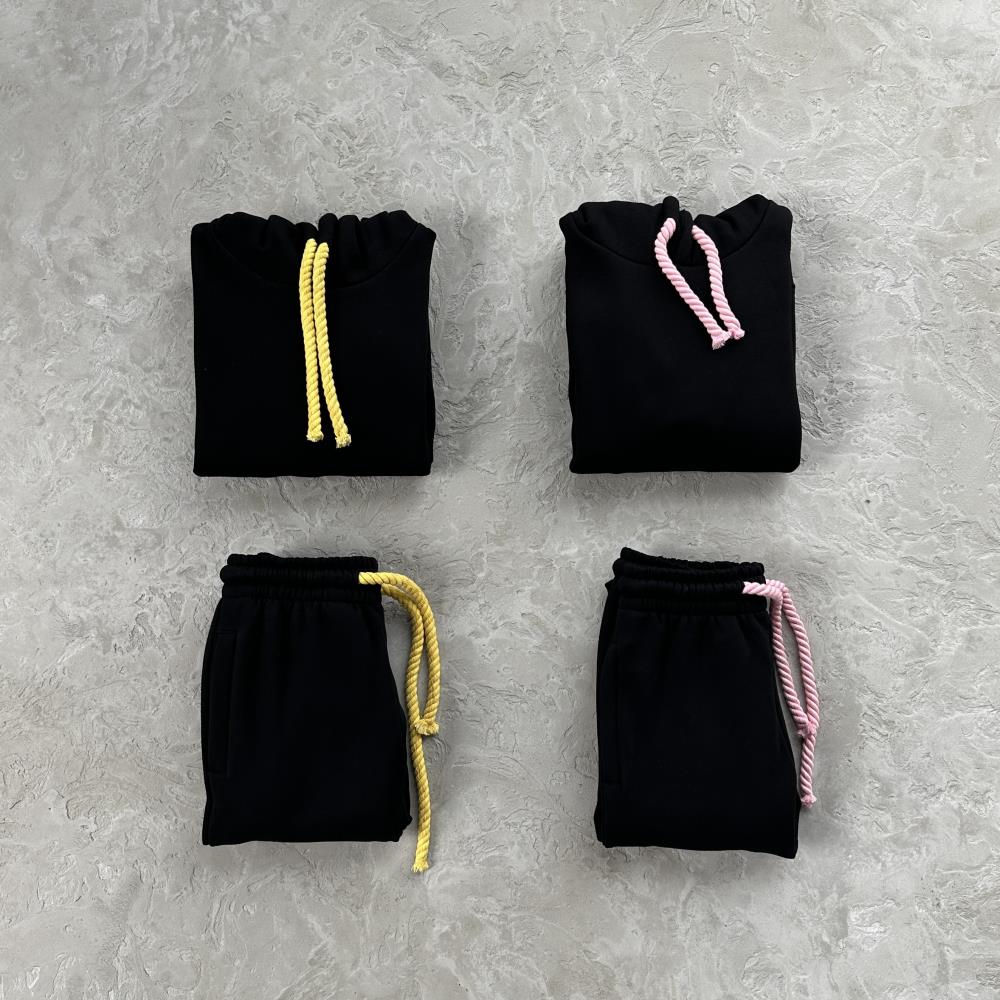 Syna Tracksuit - Black Ironleague