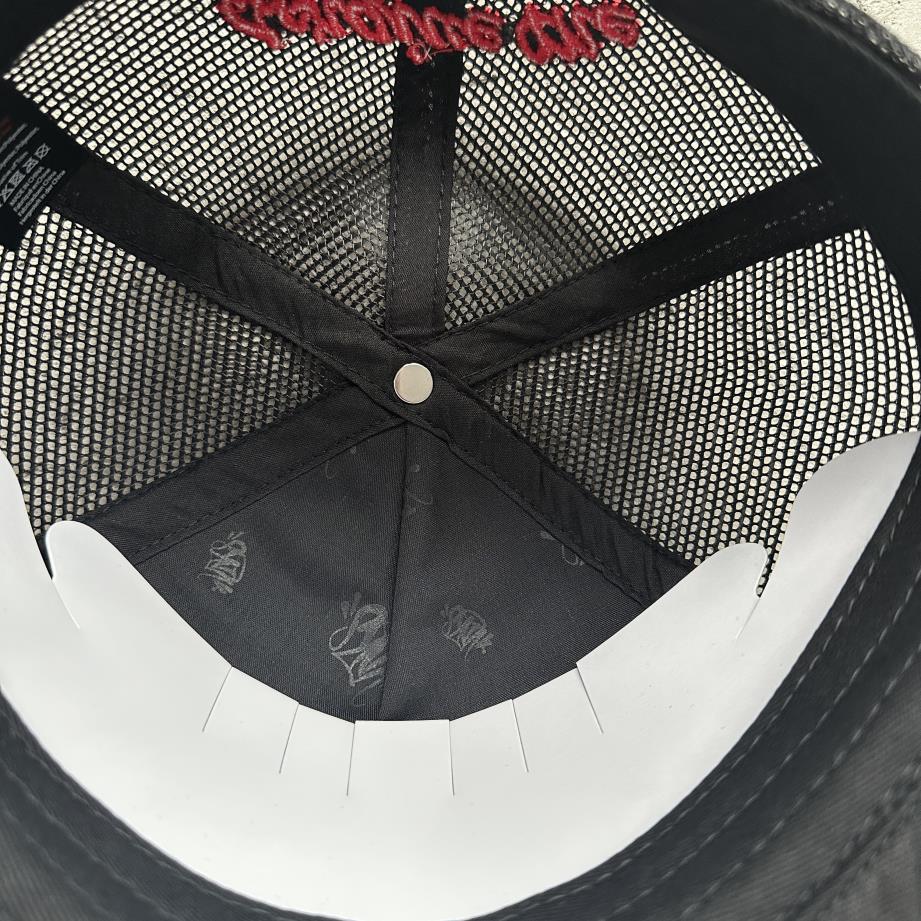 Syna Trucker Cap - Black/Red Ironleague