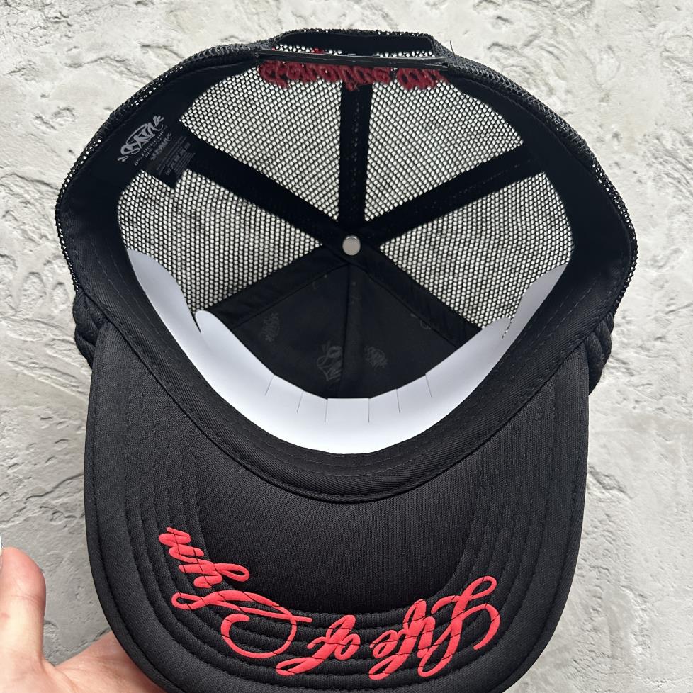 Syna Trucker Cap - Black/Red Ironleague