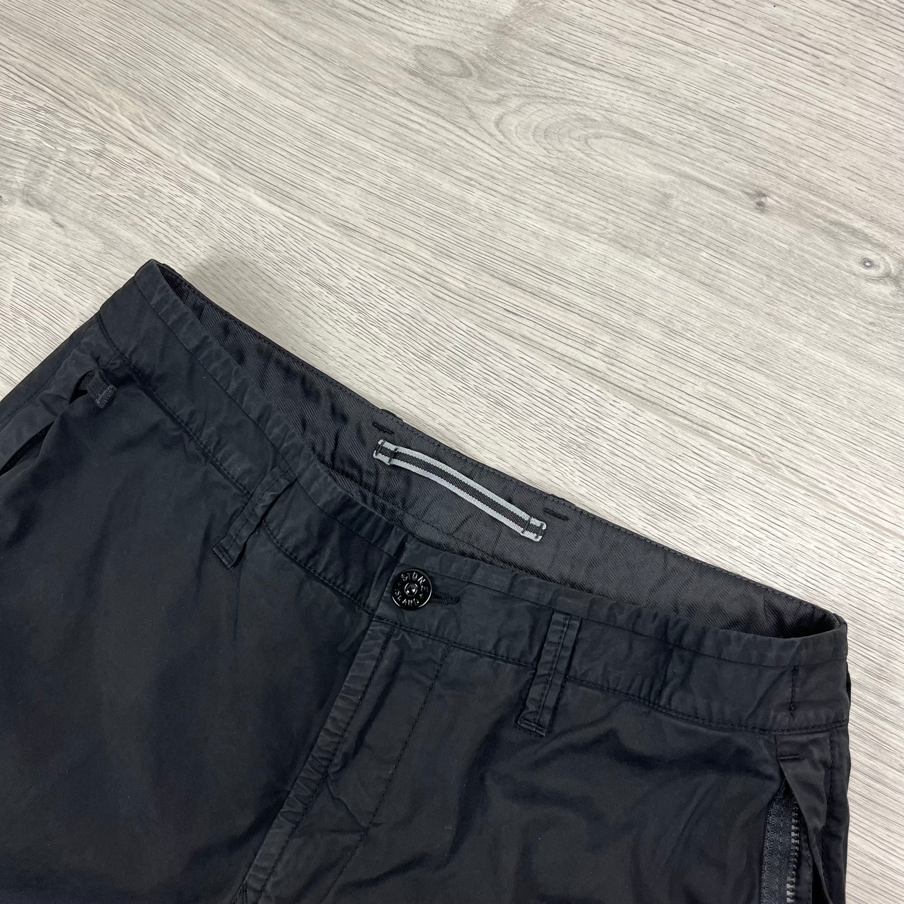 Stone Island Cargo Shorts - Black Ironleague