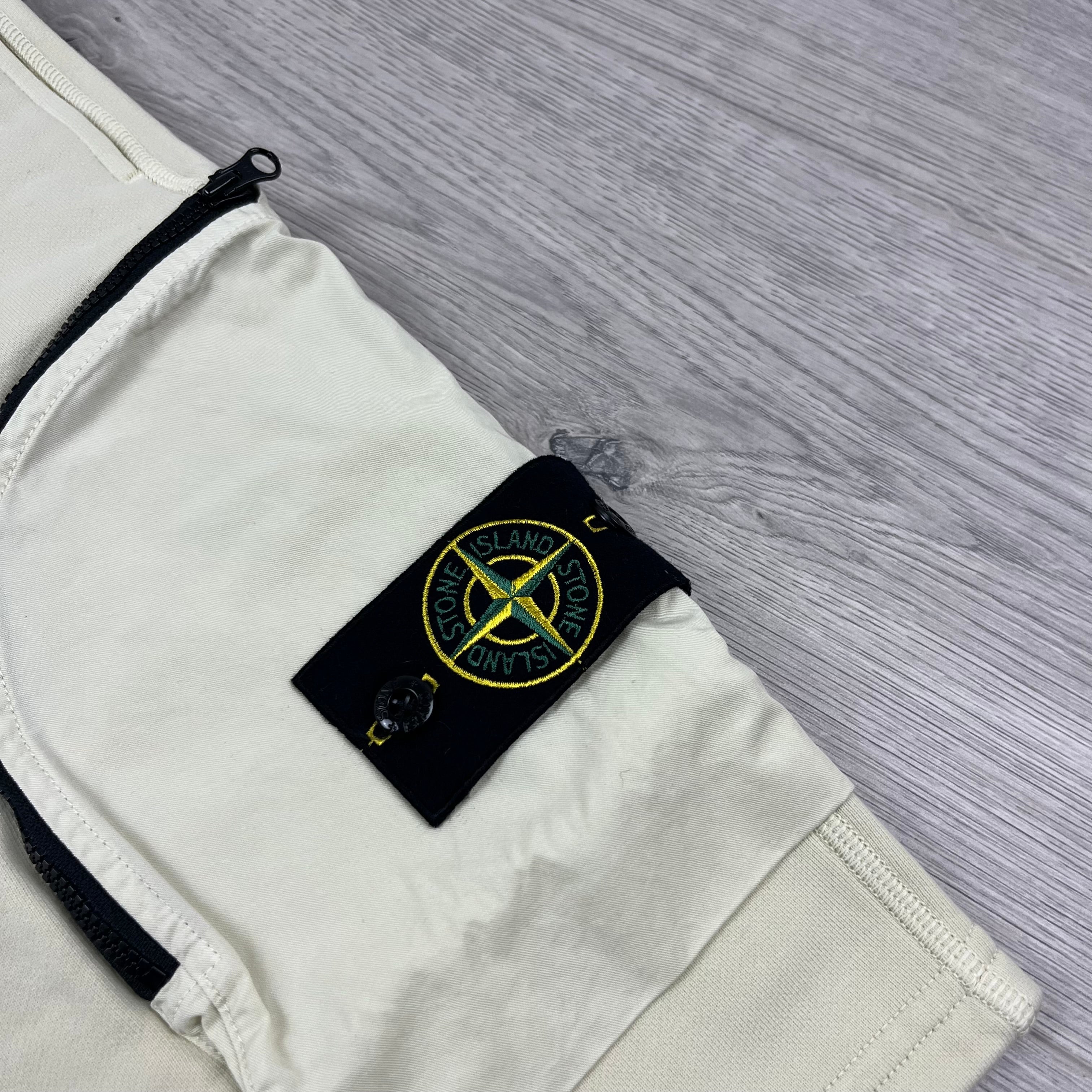 Stone Island Jersey Shorts - Oat Ironleague