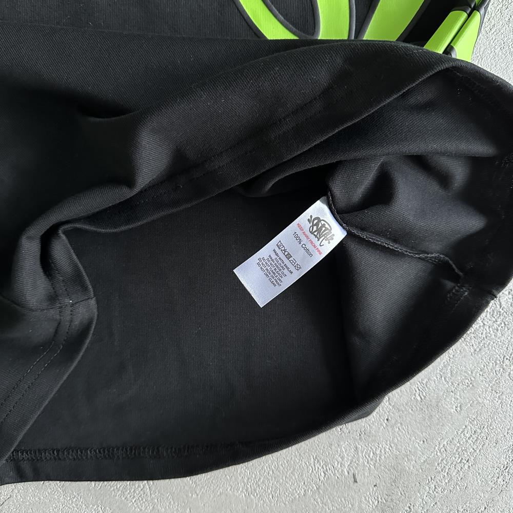 Syna Tee - Black/Green Ironleague