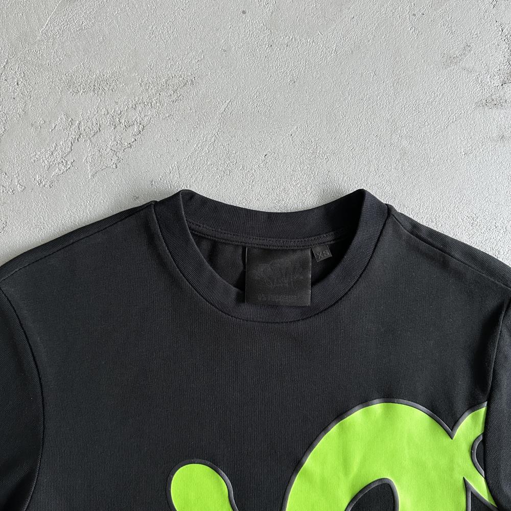Syna Tee - Black/Green Ironleague