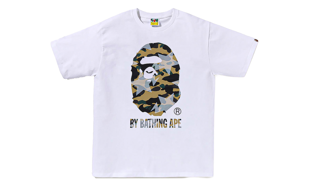 BAPE STA Overprint 1st Camo Tee White 0ZXTEM023101Q WHR