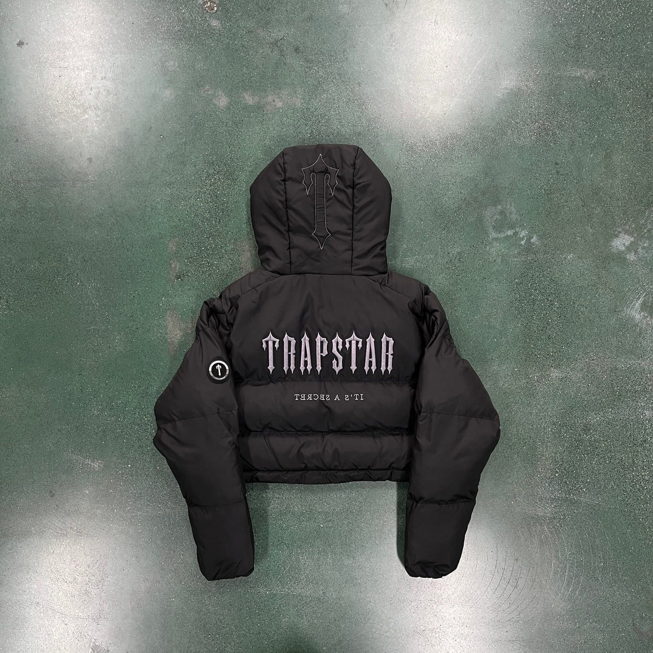 Trapstar Women's Decoded Hooded Puffer 2.0 Jacket - Black Ironleague